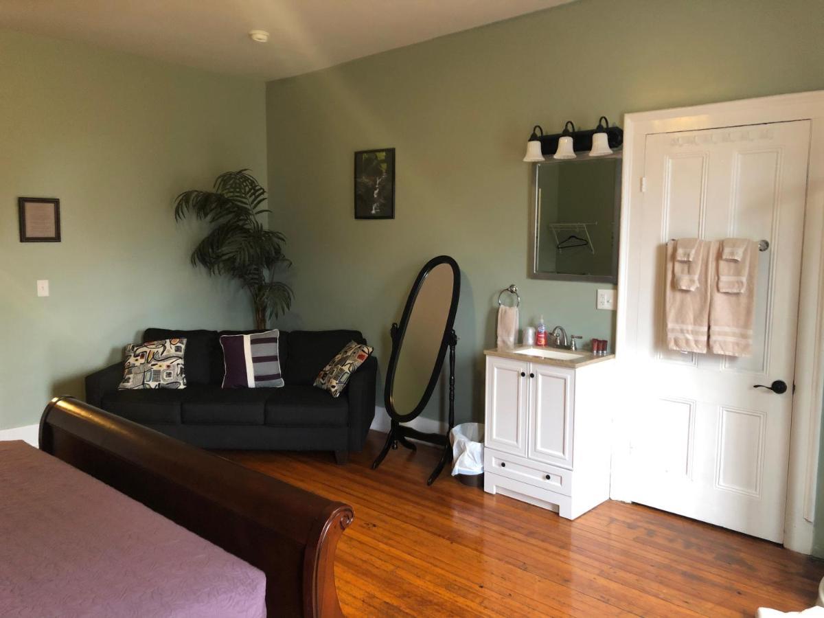 Cook Mansion Bed & Breakfast Montour Falls Luaran gambar